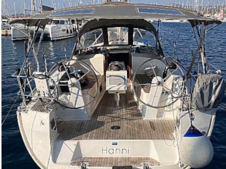 Segelboot mieten in Šibenik zum besten Preis