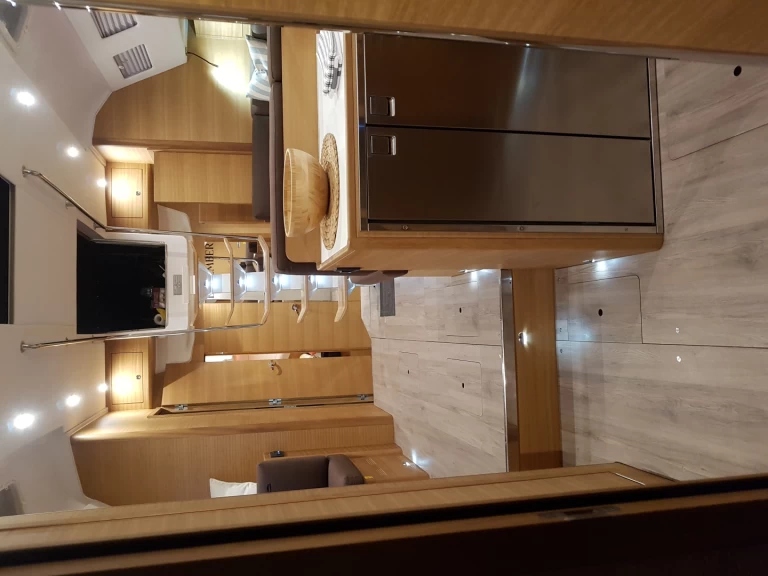 Ein Elan Impression 50.1 mieten in Pirovac