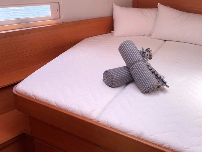 YachtCharter in Castellammare di Stabia - Dufour Dufour 430 auf SamBoat