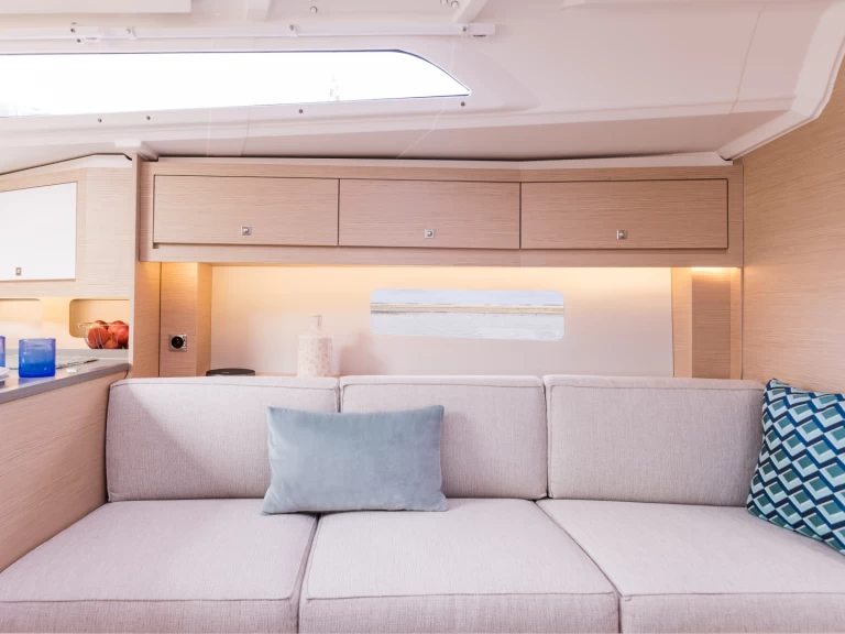 Segelboot mieten in Marina (City) zum besten Preis