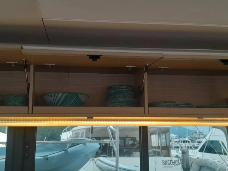 Katamaran mieten in Eden Island zum besten Preis