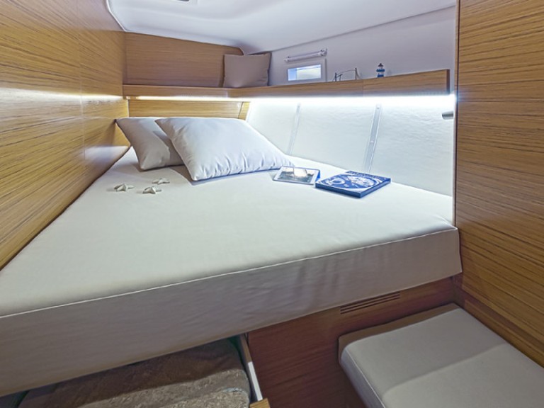 Bootsverleih Elan Impression 494 San Benedetto del Tronto Samboat