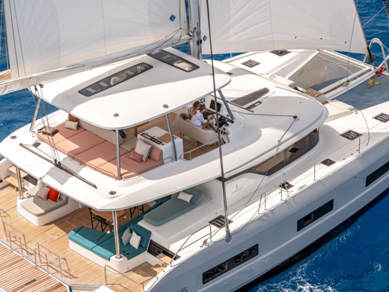 YachtCharter in Procida - Lagoon Lagoon 55 auf SamBoat