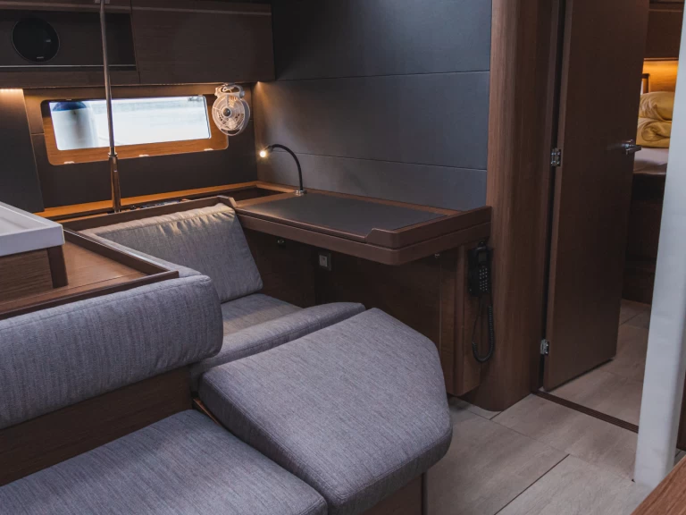 Bénéteau Benetau Oceanis 51.1 mieten Šibenik