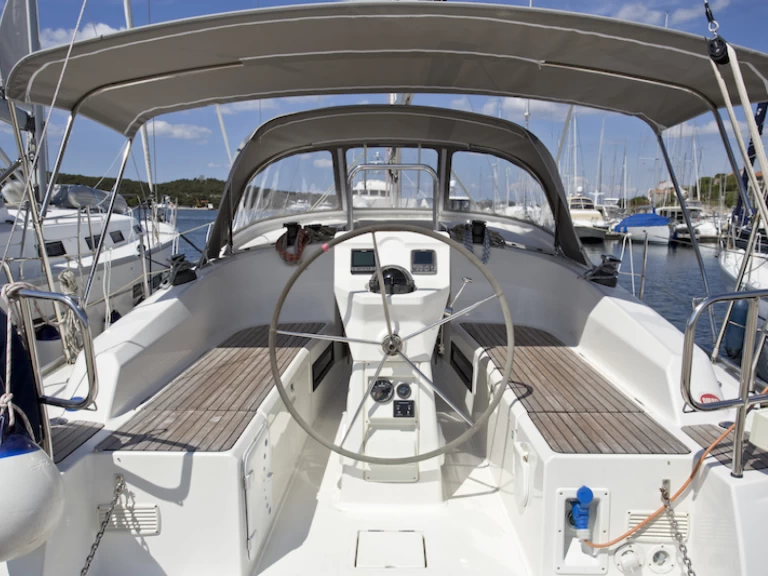 Segelboot mieten in Šibenik zum besten Preis