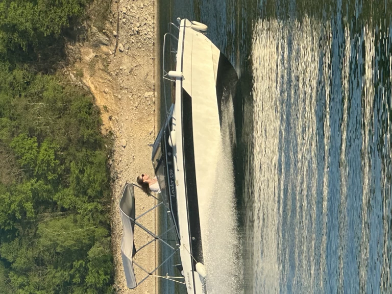 Motorboot mieten in La Tour-du-Meix zum besten Preis