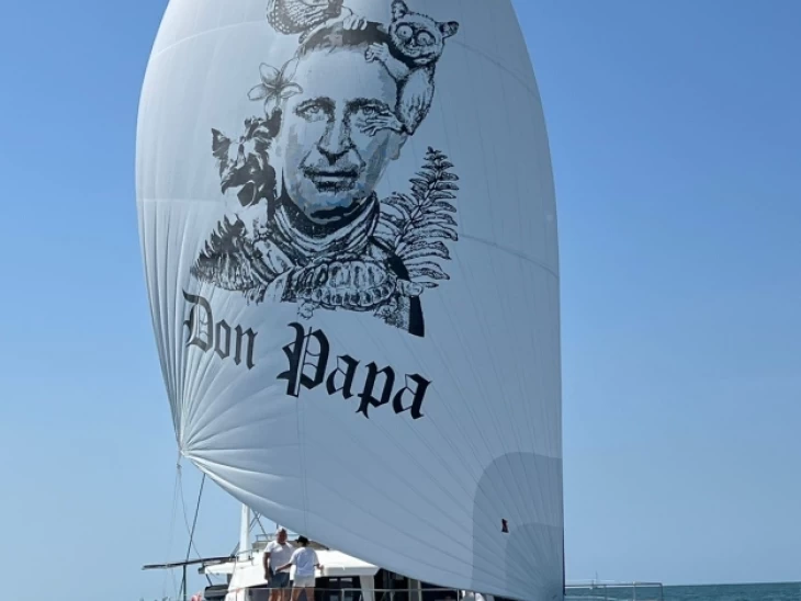 Katamaran mieten in Olbia zum besten Preis