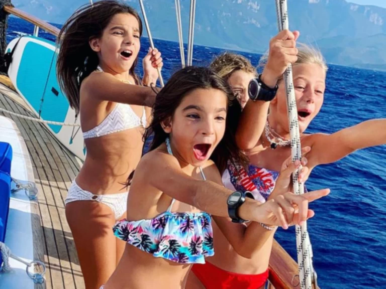 Ein  Gulet Kavanca mieten in Bodrum