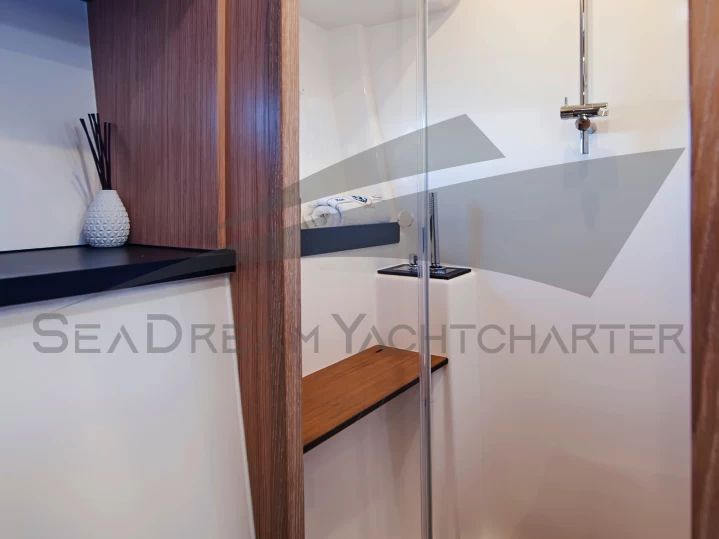 Motorboot mit oder ohne Skipper Bavaria mieten in Sukošan