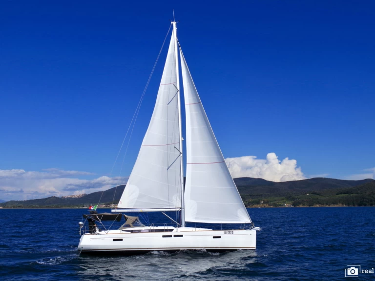 Bootsverleih Jeanneau Sun Odyssey 469 Puntone Samboat