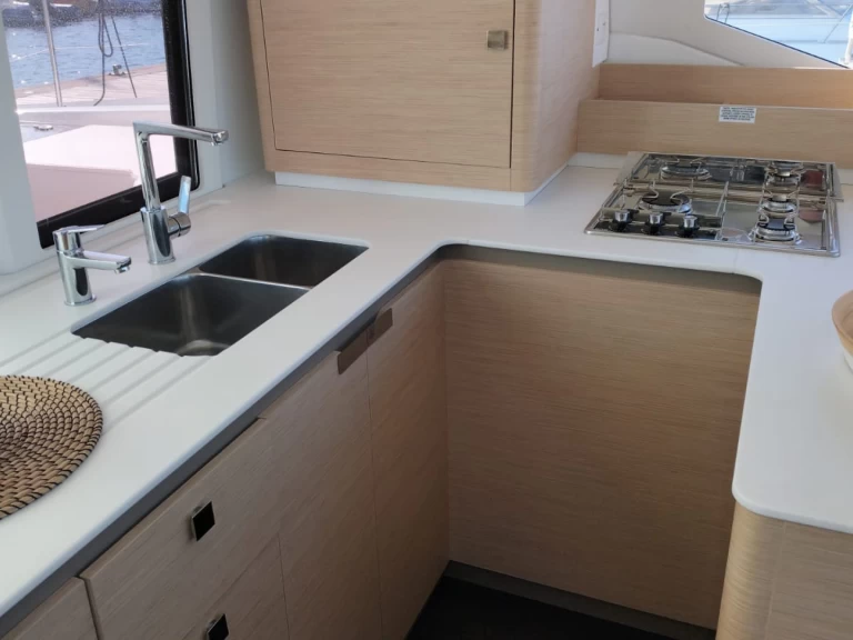 Vermietung Katamaran Fountaine Pajot mit Führerschein