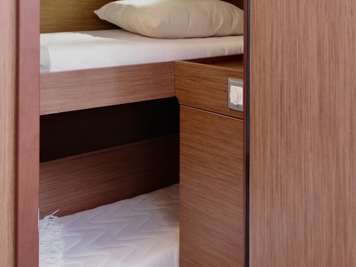 Bootsverleih Bénéteau Oceanis 46.1 Furnari Samboat