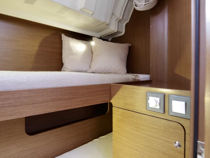 YachtCharter in Puntone - Bénéteau Oceanis 46.1 auf SamBoat