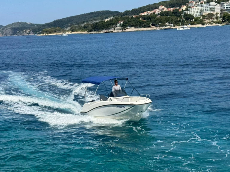 Bootsverleih Quicksilver Activ 555 Open Hvar Samboat