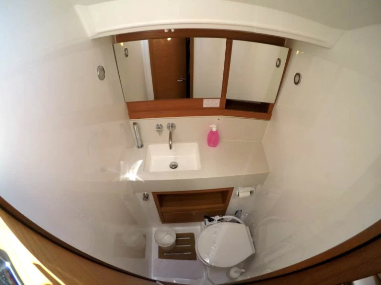 Ein Dufour Dufour 470 mieten in Šibenik