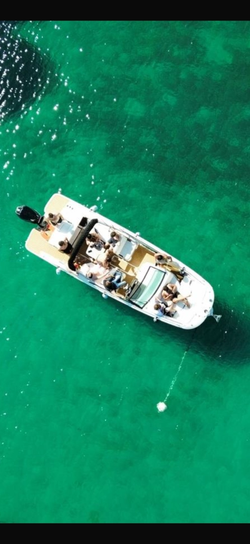 Motorboot mieten in Saint-Raphaël zum besten Preis