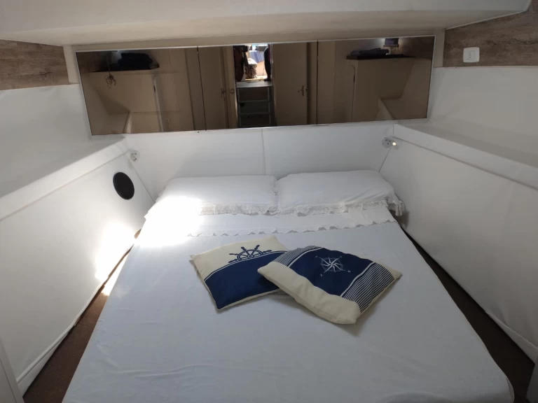 Motorboot mieten in Porto Vallugola zum besten Preis