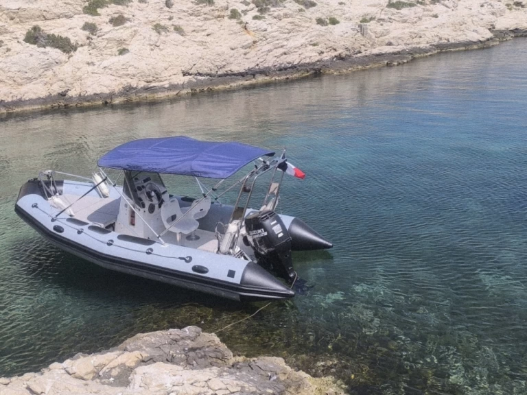 Vermietung Schlauchboot Zodiac mit Führerschein