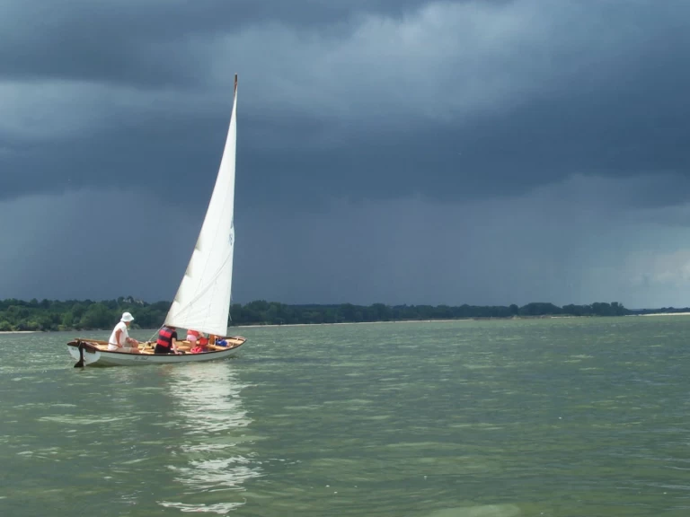 Segelboot mit oder ohne Skipper Canotage de France mieten in Nantes