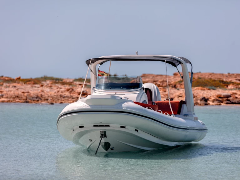 YachtCharter in Marina Ibiza - Zodiac Medline 9 auf SamBoat