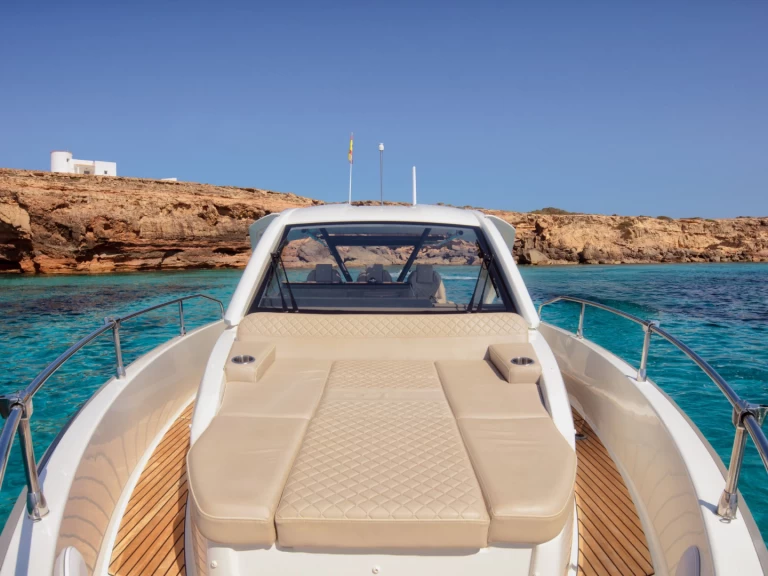 Motorboot mieten in Ibiza Town zum besten Preis