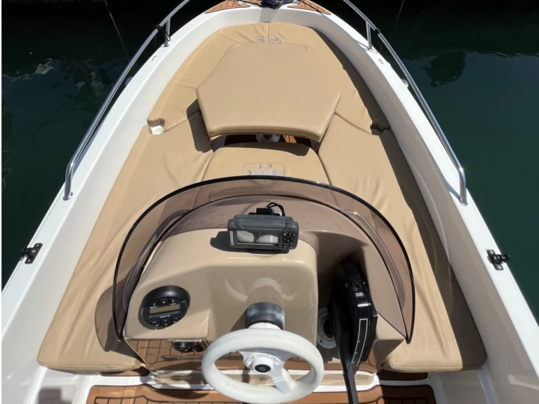 Motorboot mieten in Mataró - Mareti 430