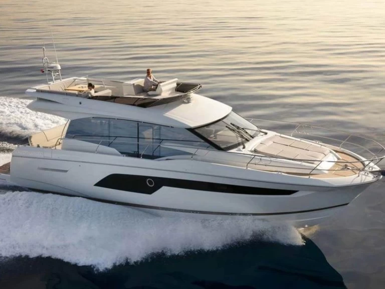 Jeanneau Prestige 590 mieten Budva