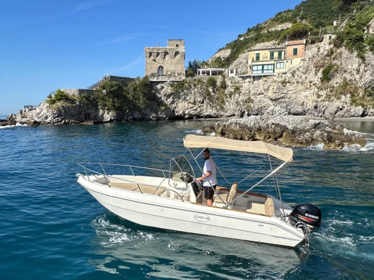 YachtCharter in Maiori - Capelli Cap 520 auf SamBoat