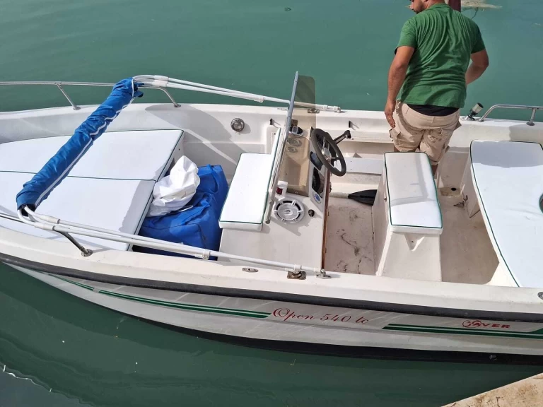 Ein Saver 540 Openline mieten in Palermo