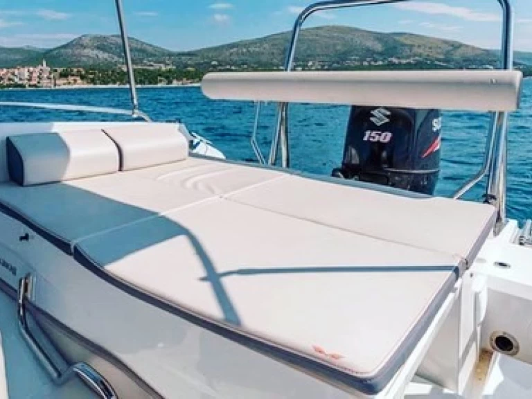Motorboot mieten in Trogir zum besten Preis