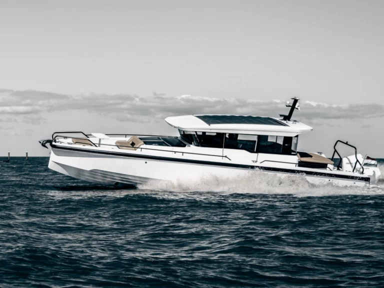 Boot mieten La Trinité-sur-Mer günstig Axopar 37 XC Cross Cabin