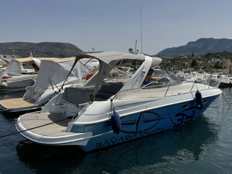 Ein Bavaria Bavaria 32 Sport mieten in Palermo