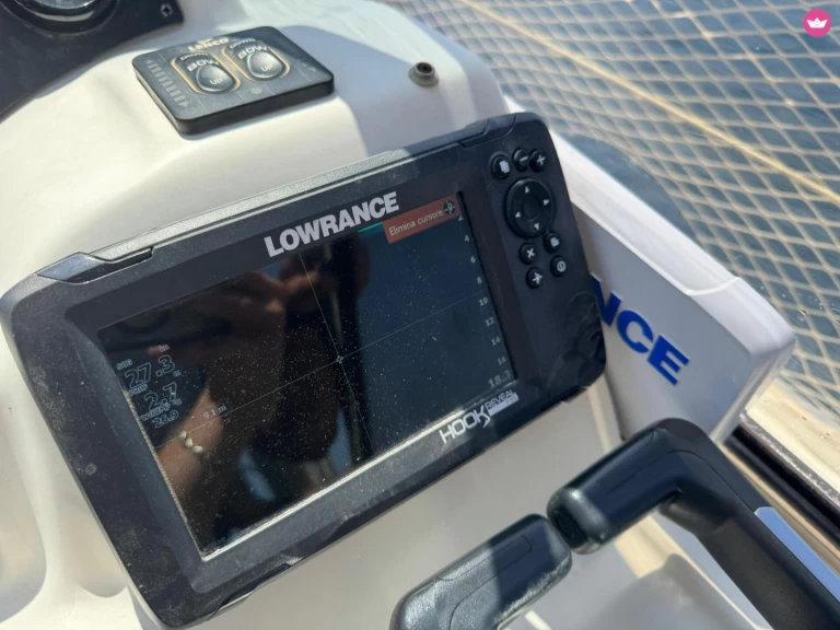 Motorboot mit oder ohne Skipper Bavaria mieten in Palermo