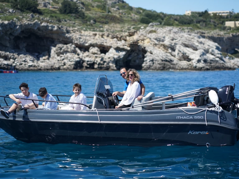 Vermietung Motorboot Karel mit Führerschein