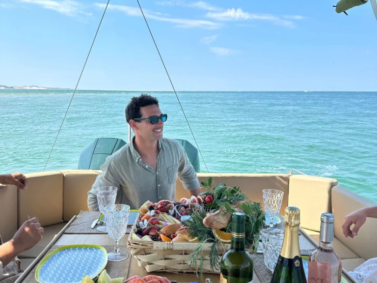 Beacher Beacher V10.2 Croisière mieten Grand Piquey