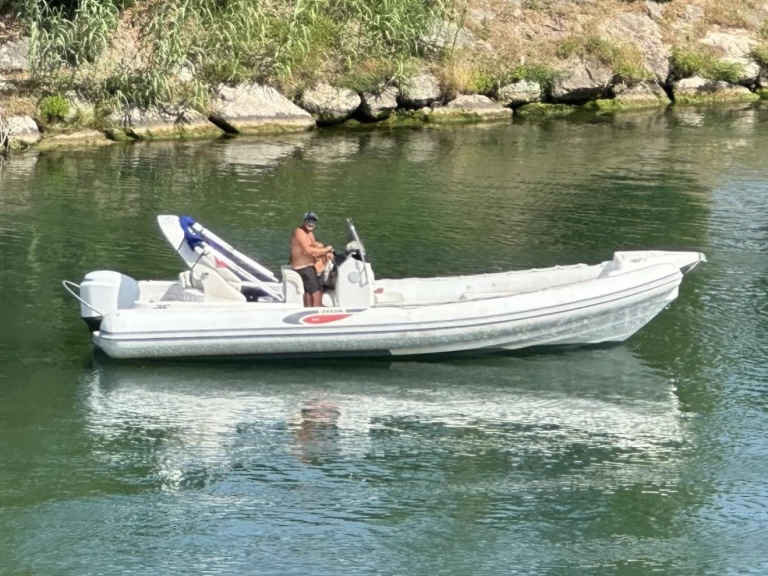 Schlauchboot mit oder ohne Skipper Selva mieten in Mandelieu-la-Napoule
