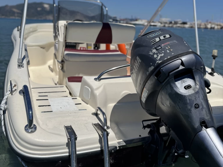 Motorboot mieten in Zakynthos - Ranieri Azzura