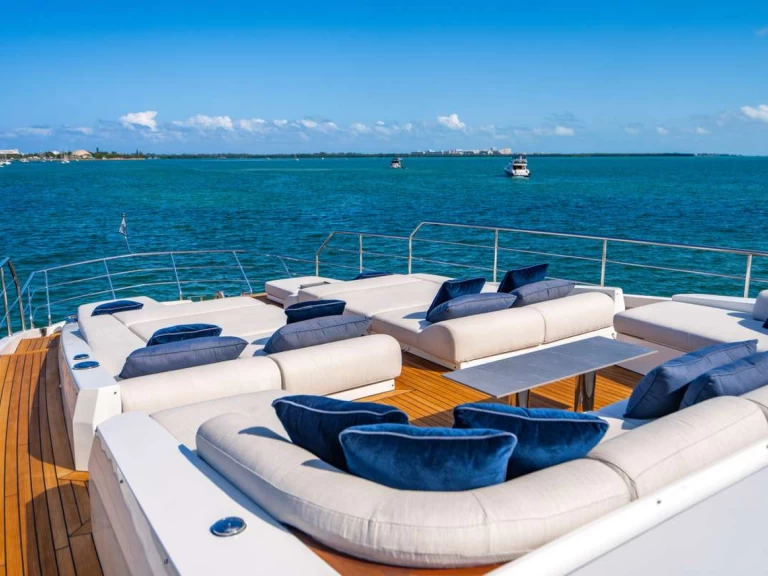 Yacht mieten in Fishers Island - Azimut CARPE DIEM