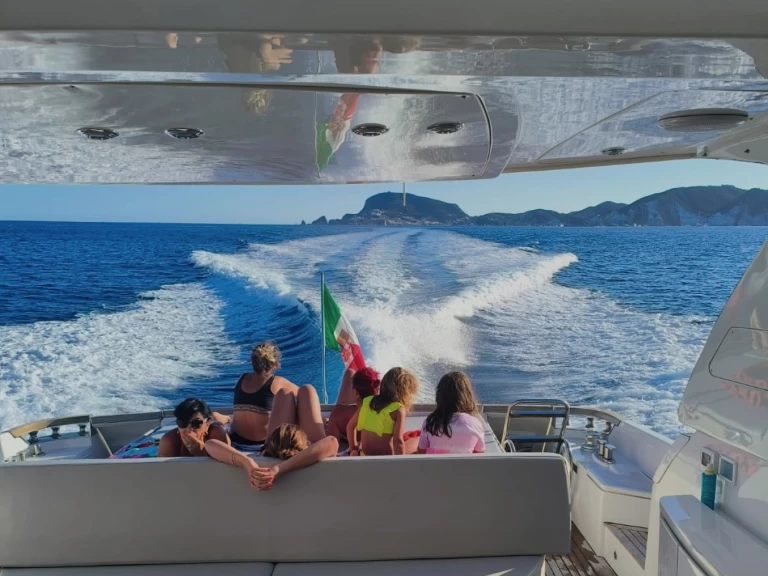 Yacht mieten in Porto Badino zum besten Preis