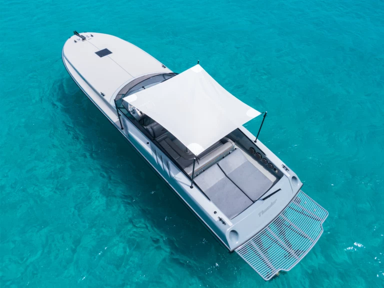 Vermietung Motorboot Magnum mit Führerschein