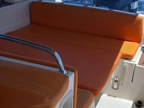 Schlauchboot mit oder ohne Skipper Capelli mieten in Hyères