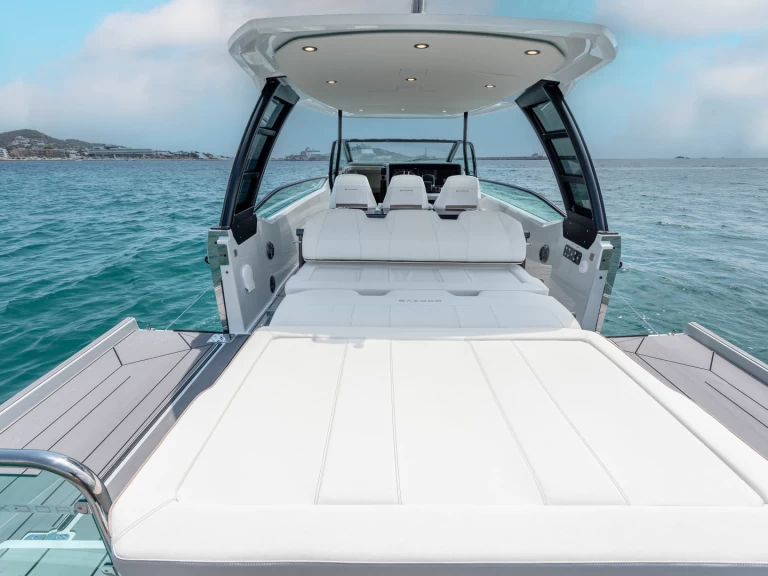 Motorboot mieten in Ibiza Town zum besten Preis