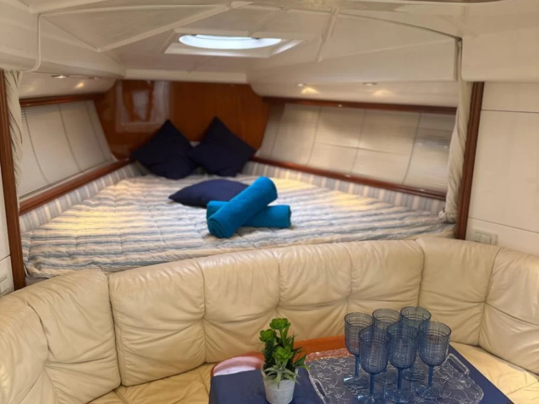 Pershing Pershing 37 mieten Ibiza Town