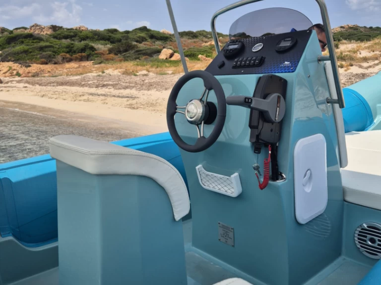 Vermietung Schlauchboot DOMAR mit Führerschein