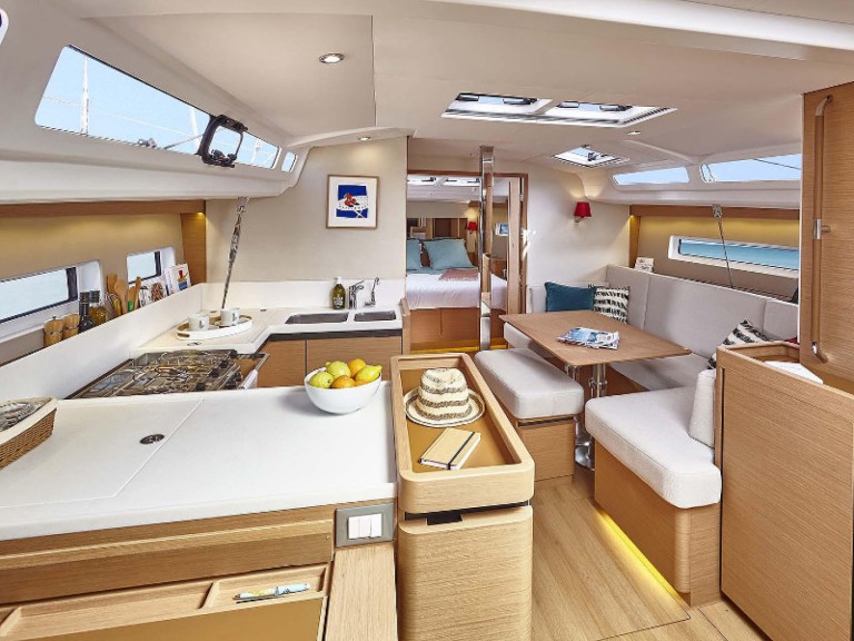 Jeanneau Sun Odyssey 440 mieten Furnari
