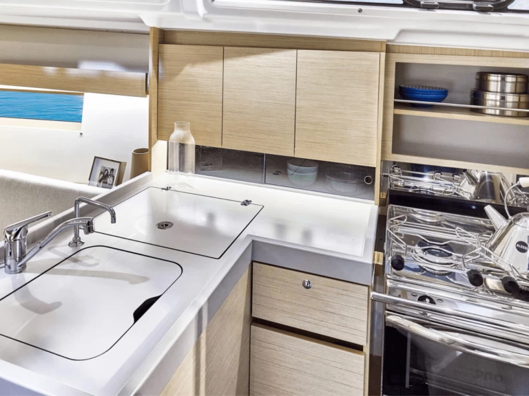 Vermietung Segelboot Bénéteau mit Führerschein