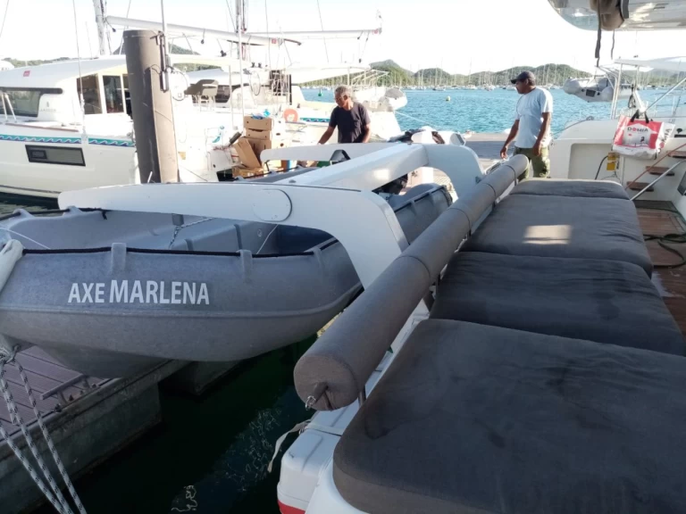 YachtCharter in Eden Island - Lagoon Lagoon 620 auf SamBoat