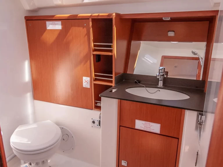 YachtCharter in Lefkáda - Bavaria Bavaria 41 Cruiser auf SamBoat