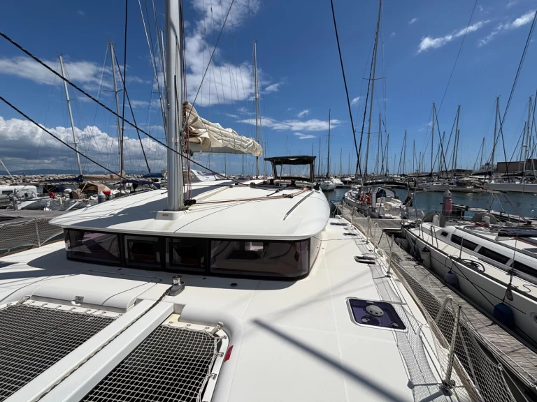 Katamaran mit oder ohne Skipper Lagoon mieten in Piombino