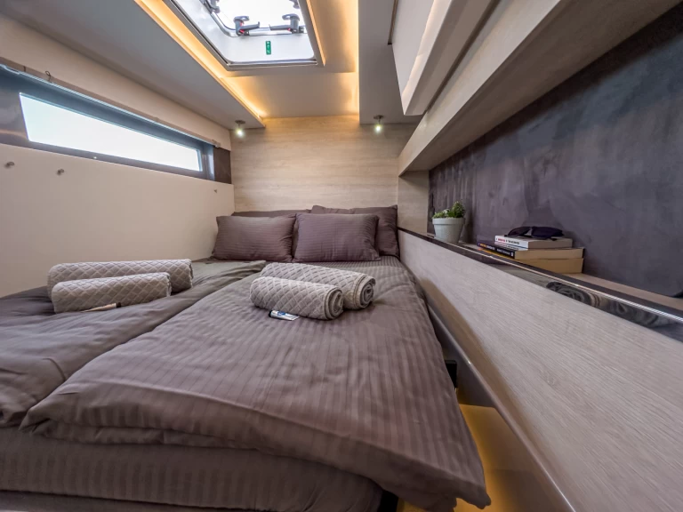 Katamaran mieten in Seget Donji zum besten Preis